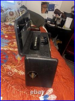 Vintage Zenith Trans-Oceanic Wave-Magnet Radio Portable Shortwave Tube Receiver Vintage Zenith Trans-Oceanic Wave-Magnet Radio Portable Shortwave Tube Receiver