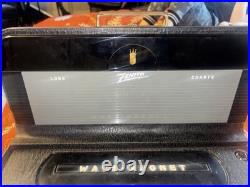 Vintage Zenith Trans-Oceanic Wave-Magnet Radio Portable Shortwave Tube Receiver Vintage Zenith Trans-Oceanic Wave-Magnet Radio Portable Shortwave Tube Receiver