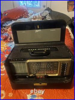 Vintage Zenith Trans-Oceanic Wave-Magnet Radio Portable Shortwave Tube Receiver Vintage Zenith Trans-Oceanic Wave-Magnet Radio Portable Shortwave Tube Receiver