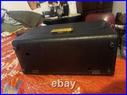 Vintage Zenith Trans-Oceanic Wave-Magnet Radio Portable Shortwave Tube Receiver Vintage Zenith Trans-Oceanic Wave-Magnet Radio Portable Shortwave Tube Receiver