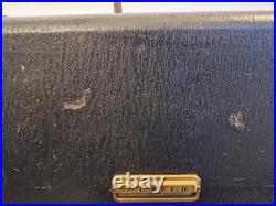 Vintage Zenith Trans Oceanic Wave Magnet Tube Radio Model T600-T600L. 1956