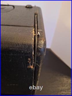 Vintage Zenith Trans Oceanic Wave Magnet Tube Radio Model T600-T600L. 1956