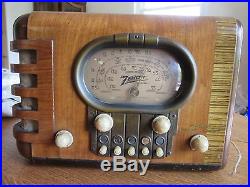 Vintage Zenith Tube Radio Model 5-S-319