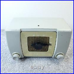 Vintage Zenith Tube Radio Model H615 Bakelite AM Tabletop Gray 1950's MCM Works