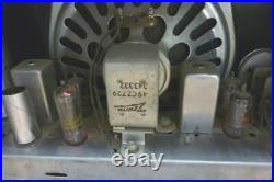 Vintage Zenith Tube Radio S-19493 Model K526Y Bakelite 1953 Vintage Zenith Tube Radio S-19493 Model K526Y Bakelite 1953