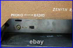 Vintage Zenith Tube Radio S-19493 Model K526Y Bakelite 1953