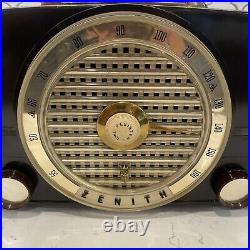 Vintage Zenith Tube Radio Y-365361 Model K526 (works/read Description)