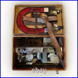 Vintage Zenith Universal AM Tube Radio with Wave Magnet Portable Original Case