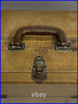 Vintage Zenith Universal Tube Radio WORKS! Powers On /Picked Up Station