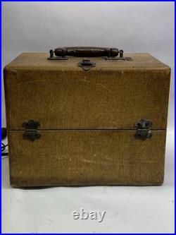 Vintage Zenith Universal Tube Radio WORKS! Powers On /Picked Up Station