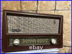 Vintage Zenith Wood Radio Model B730R Great Working Condition (14F)