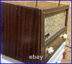Vintage Zenith Wood Radio Model B730R Great Working Condition (14F)