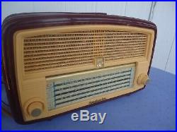 Vintage awa radiola valve radio restored working burgundy bakelite art deco