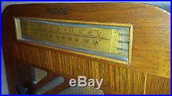Vintage curved wood Antique Tube Radio PHILCO model 40-130 -all original & plays