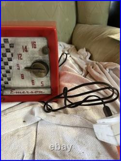 Vintage emerson tube radio