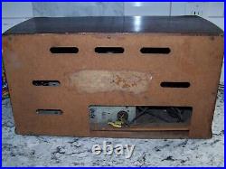 Vintage firestone air chief 4 A 21 tube radio