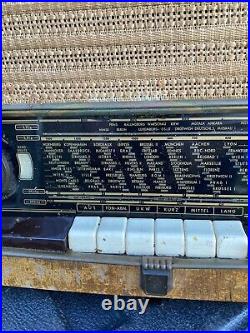 Vintage grundig tube radio? Type2012 estate