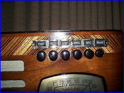 Vintage old antique table top tube radio. Philco Model 39-7 Fresh Restoration