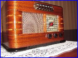 Vintage old wood antique table top tube radio PHILCO 41-225 Must See