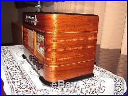 Vintage old wood antique table top tube radio PHILCO 41-225 Must See