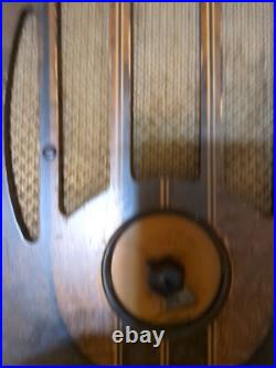 Vintage philco tube radio 1930-49 100 % OPERATIONAL