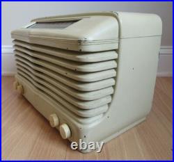 Vintage radio BF GOODRICH tube Model 11-701 AM FM KC bakelite RARE cream 1950