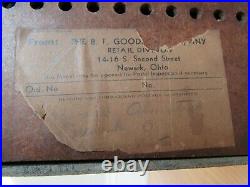 Vintage radio BF GOODRICH tube Model 11-701 AM FM KC bakelite RARE cream 1950