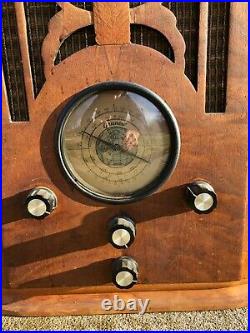 Vintage radio GRUNOW all wave superheterodyne receiver tombstone model 670
