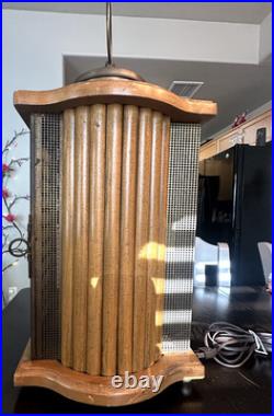 Vintage radio-The Town Crier by Guild 1950's 7 Tube AFC- AM-FM 110AC- Works