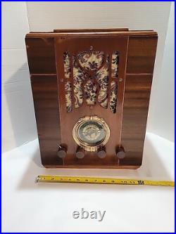 Vintage-silvertone-broadcast-tombstone-tube Radio-tested