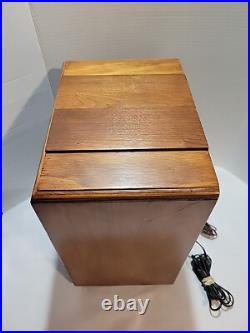 Vintage-silvertone-broadcast-tombstone-tube Radio-tested