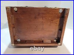 Vintage-silvertone-broadcast-tombstone-tube Radio-tested