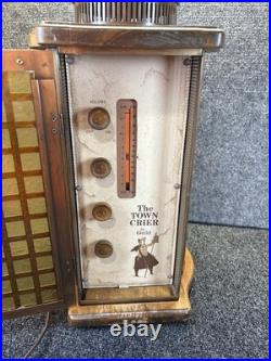VtgTown CrierAM/FM Tube RadioAmerican WalnutSlug GlassMCMWorks