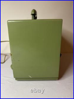 Vtg 1930s Emerson Bullseye Tube Radio Green Works! Art Deco MCM 8CW-334-2