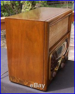Vtg 1948 ZENITH tube FM RADIO model 8H832 beautiful wood WORKS midcentury
