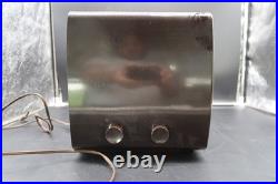 Vtg 1951 RCA Victor 1-R-81 AM FM Tube Radio Livingston Bakelite Works Tunes