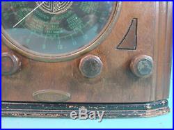 Vtg Art Deco Admiral Table Top AM/SW Tube Type Radio Receiver Multi-Colored Dial