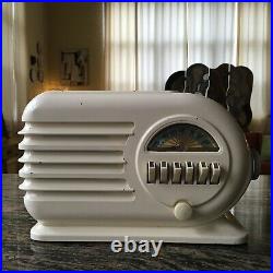 Vtg Grantline Art Deco Cream Bakelite Tube Radio#606 Series A 1946 Radio Working