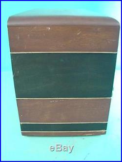 Vtg RCA Machine Age Radio Art Deco Dark Wood Cabinet Table Top Ornate RARE