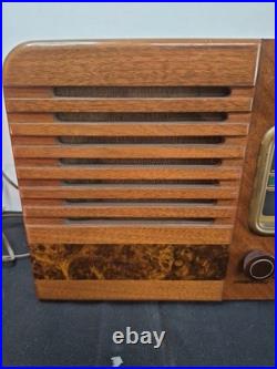 Vtg RCA Victor 16T3 Tube Radio AM Shortwave Push Button Wood Console 1938 Works