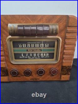 Vtg RCA Victor 16T3 Tube Radio AM Shortwave Push Button Wood Console 1938 Works