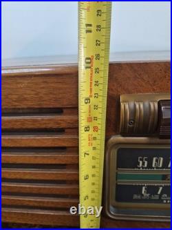 Vtg RCA Victor 16T3 Tube Radio AM Shortwave Push Button Wood Console 1938 Works