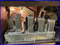 Vtg. Westinghouse AM/FM Model H-161 Wood Case Table-top Tube Radio Works Well