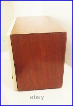 Vtg Zenith H845 am fm long range tube radio wood case table top mid century