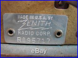 Vtg Zenith Model 5S319 Racetrack Compact Wooden Radio 6161 AM/SW Gold Dial