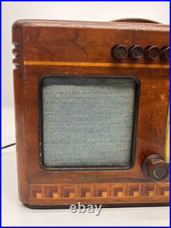Vtg c1939 Detrola CM 3051 Wooden Art Deco AM Shortwave Tube Radio Powers On AsIs Vtg c1939 Detrola CM 3051 Wooden Art Deco AM Shortwave Tube Radio Powers On AsIs