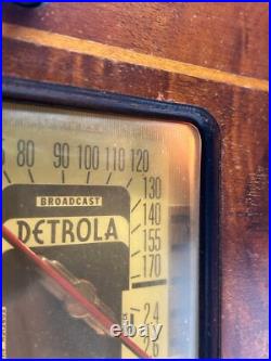 Vtg c1939 Detrola CM 3051 Wooden Art Deco AM Shortwave Tube Radio Powers On AsIs Vtg c1939 Detrola CM 3051 Wooden Art Deco AM Shortwave Tube Radio Powers On AsIs