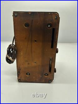 Vtg c1939 Detrola CM 3051 Wooden Art Deco AM Shortwave Tube Radio Powers On AsIs Vtg c1939 Detrola CM 3051 Wooden Art Deco AM Shortwave Tube Radio Powers On AsIs