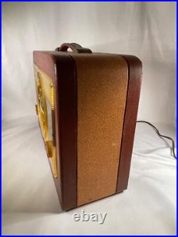 WORKS vintage P-64 Automatic Radio Mfg. Co. Portable. C. 1940's -1950's 4634