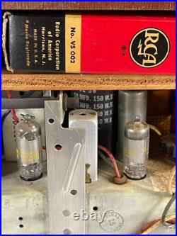 WORKS vintage P-64 Automatic Radio Mfg. Co. Portable. C. 1940's -1950's 4634